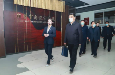 市文化廣電和旅游局&周口交通技師學(xué)院舉行首屆伏羲文化與環(huán)境科學(xué)專(zhuān)家研討會(huì)